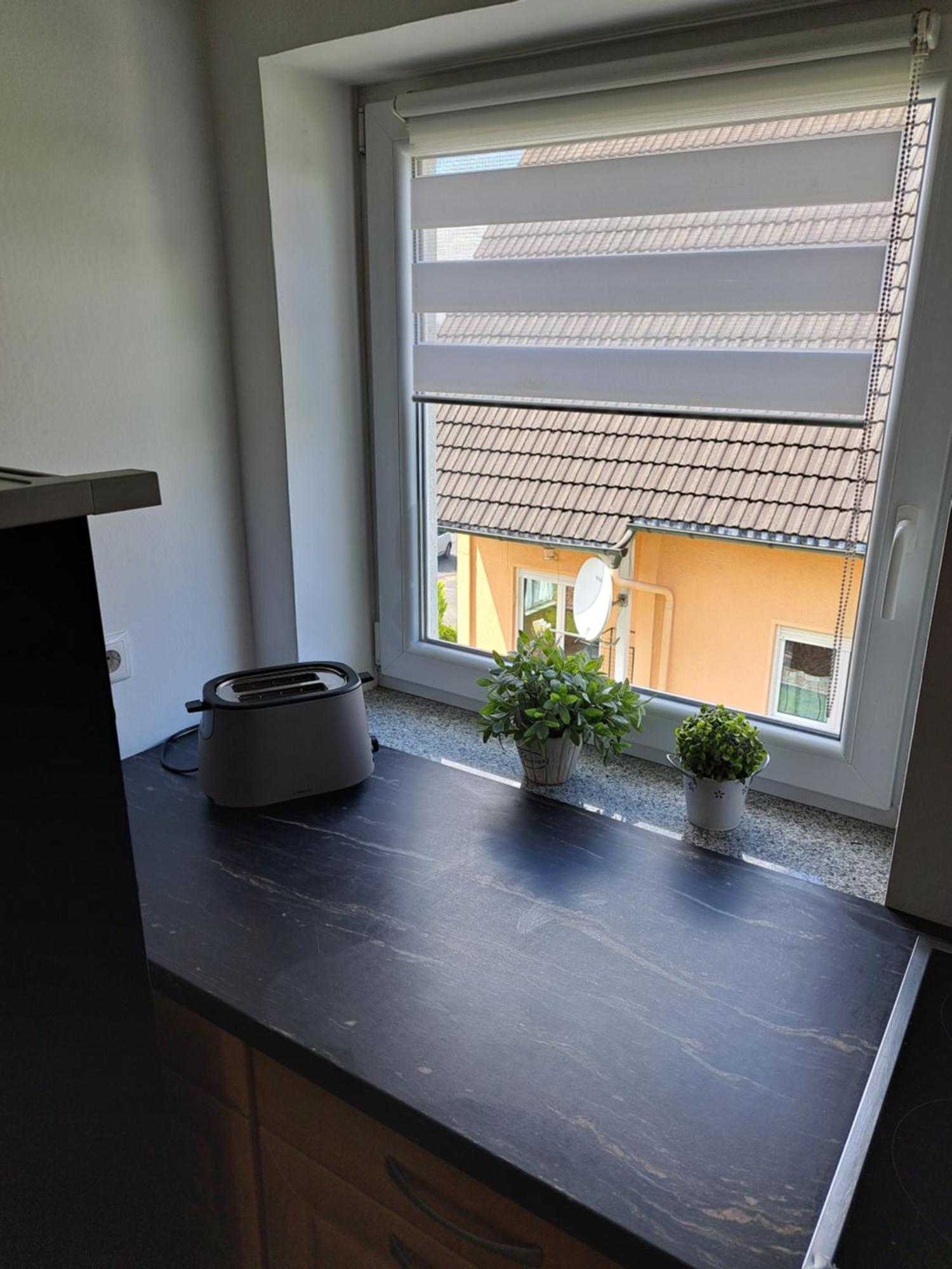 Wunderschoenes 2 Zimmer Apartment Inkl. Parkplatz 아스바흐 외부 사진