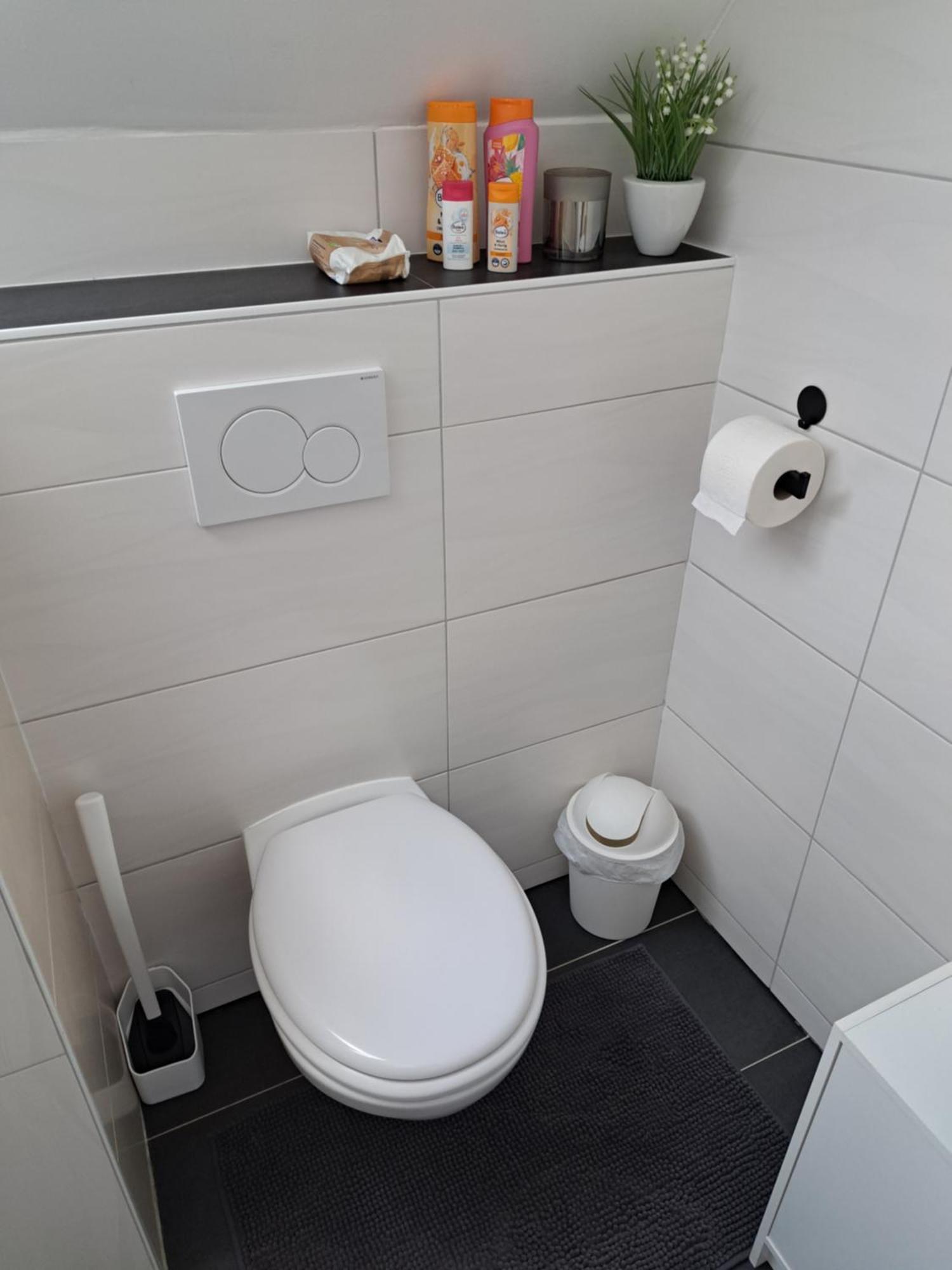 Wunderschoenes 2 Zimmer Apartment Inkl. Parkplatz 아스바흐 외부 사진