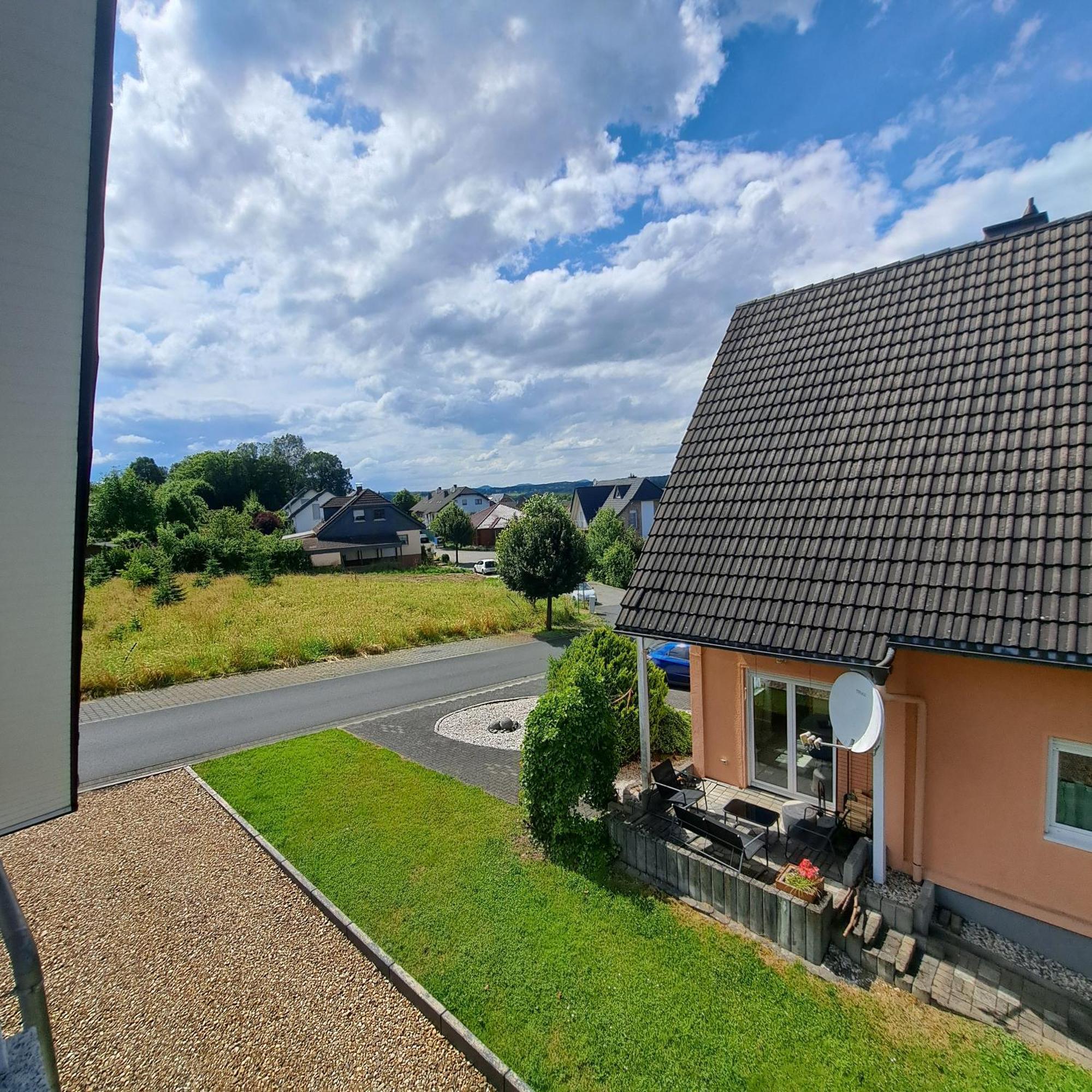 Wunderschoenes 2 Zimmer Apartment Inkl. Parkplatz 아스바흐 외부 사진