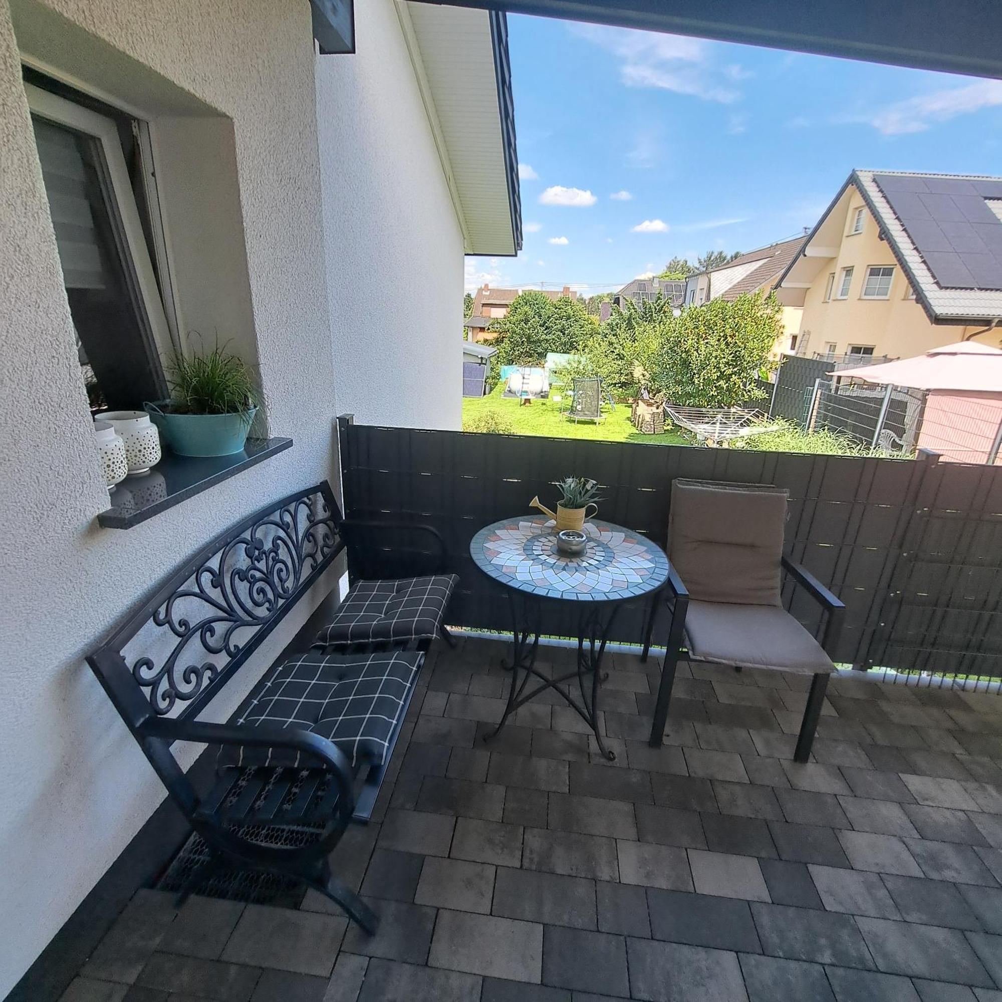 Wunderschoenes 2 Zimmer Apartment Inkl. Parkplatz 아스바흐 외부 사진