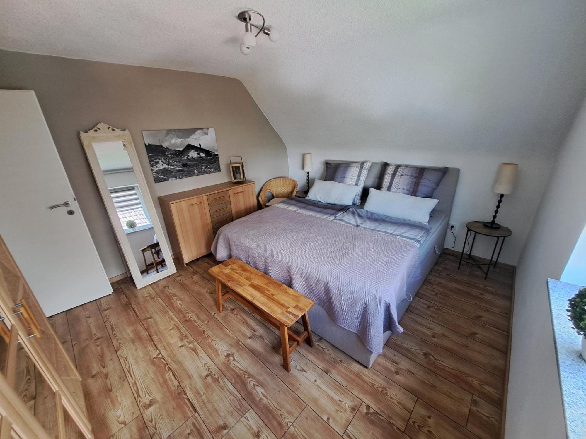 Wunderschoenes 2 Zimmer Apartment Inkl. Parkplatz 아스바흐 외부 사진